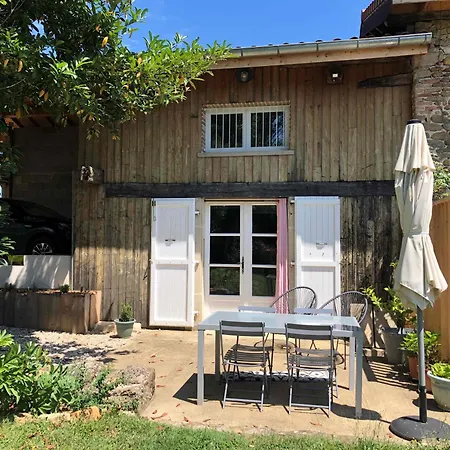 L'hospitalier Holiday home *